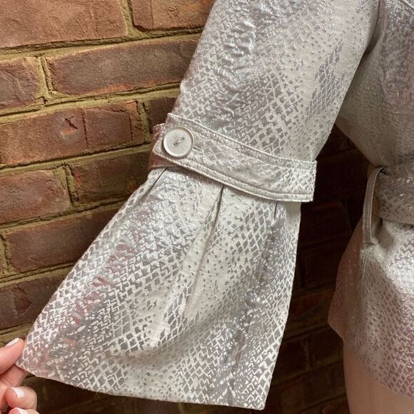 Cartise Silver Design Bell Sleeve Jacket Size 10 NEW - Picture 3 of 8